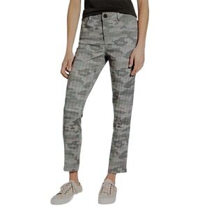 Wit & Wisdom Gray Camouflage Ankle Jeans